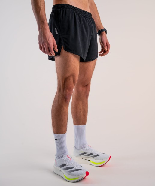 SPODENKI Z PERFORACJĄ CZARNE DZIK® PRO RUN