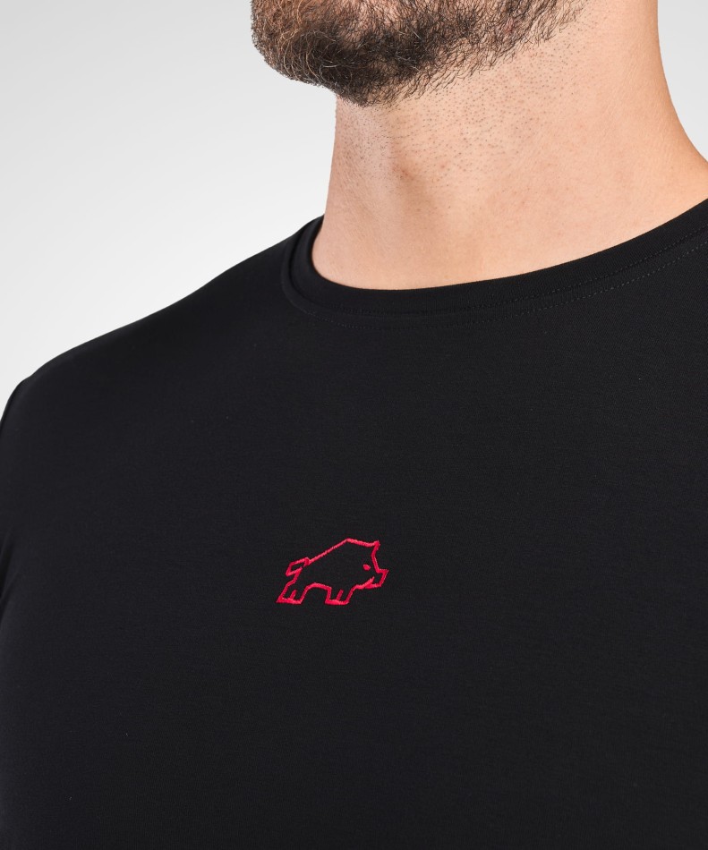 koszulka-slim-czarna-haft-ogien-wk-dzik-zdjecie-logo