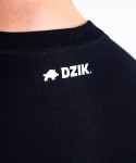 koszulka-slim-czarna-wk-dzik-jtcnw-v2-zdjecie-tyl-logo