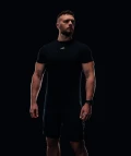 PRO LIFT GRIP T-SHIRT SLIM BLACK zdjęcie koszulki na Sakerze