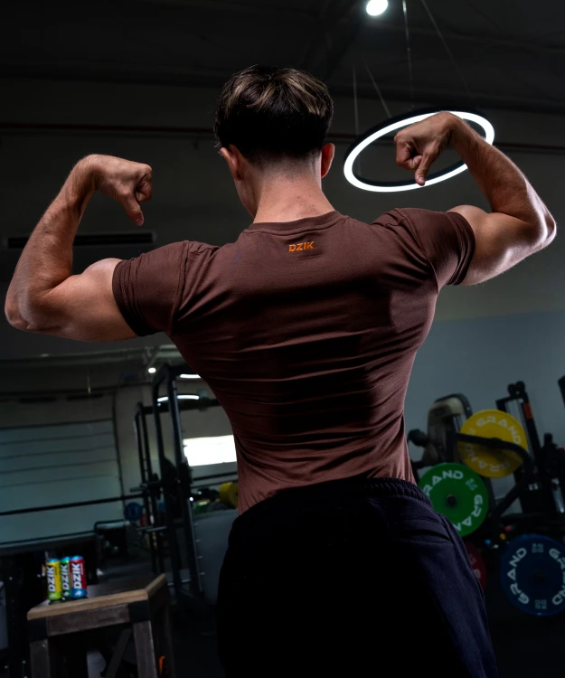 core-t-shirt-halogen-slim-chocolate-brown-img-2.jpg