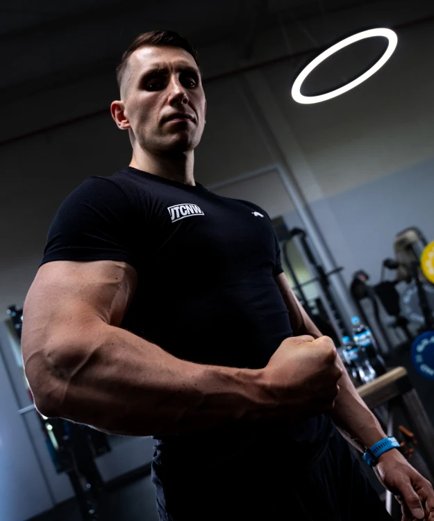 jctnw-t-shirt-slim-black-im-2.jpg