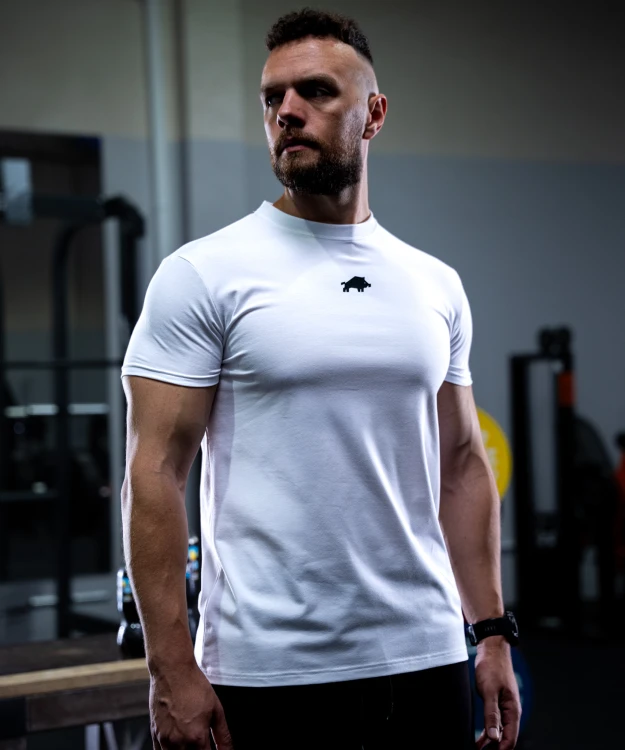 core-t-shirt-regular-white-img-1.jpg