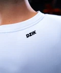 core-t-shirt-regular-white-img-4.jpg