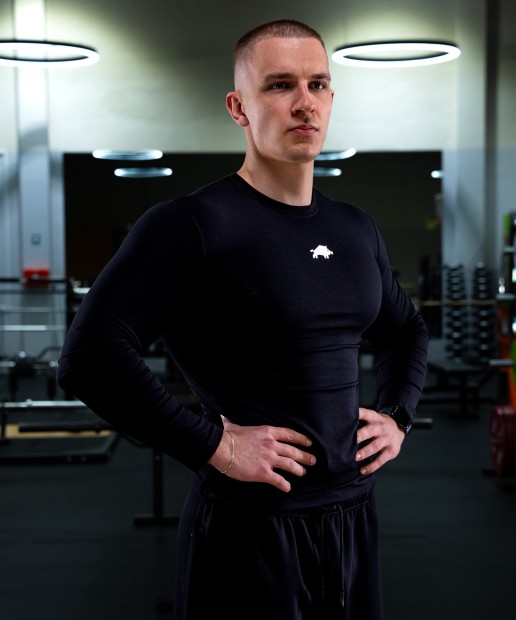 CORE LONGSLEEVE SLIM BLACK