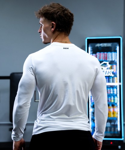 core-longsleeve-regular-white-img-2.jpg