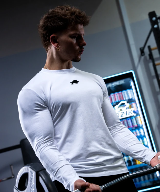 core-longsleeve-regular-white-img-5.jpg