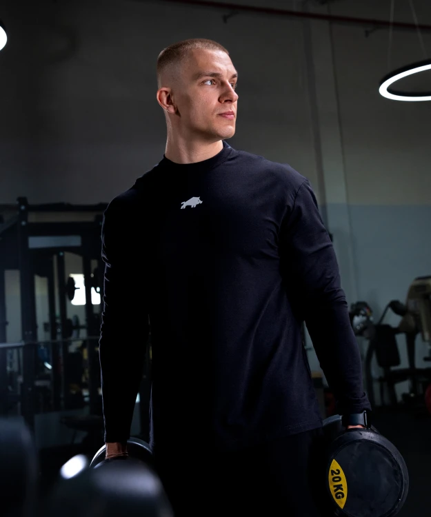 core-longsleeve-oversize-black-img-3.jpg