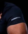 pro-run-tech-t-shirt-regular-onyx-black-img-5.jpg