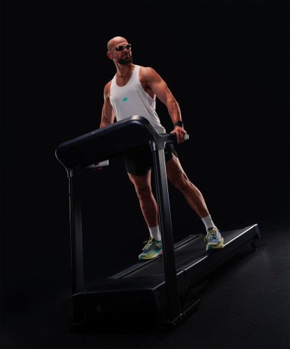 pro-run-tech-tank-top-regular-alpine-white-img-7.jpg