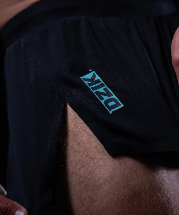pro-run-tech-shorts-regular-onyx-black-img-3.jpg