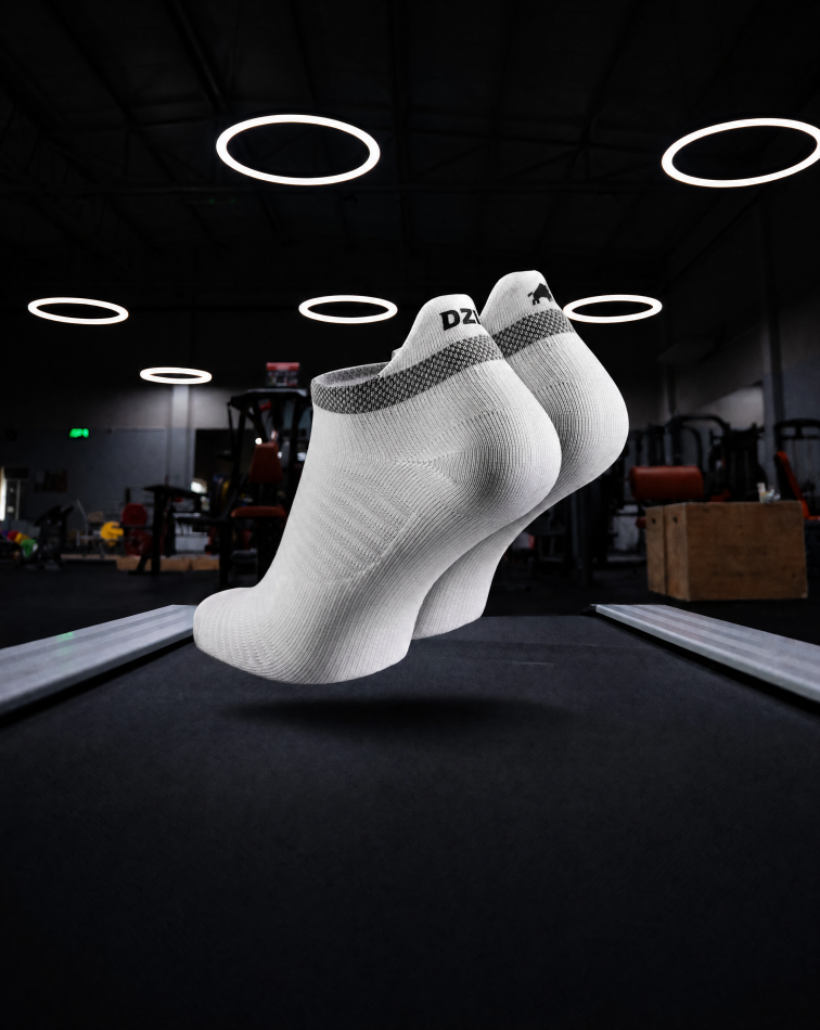 pro-run-low-socks-white-img-4.png