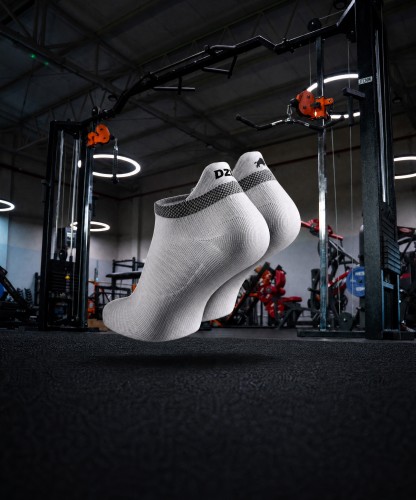 pro-run-low-socks-white-img-2.jpg