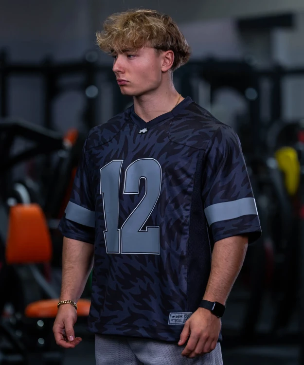 core-jersey-oversize-onyx-black-3.webp