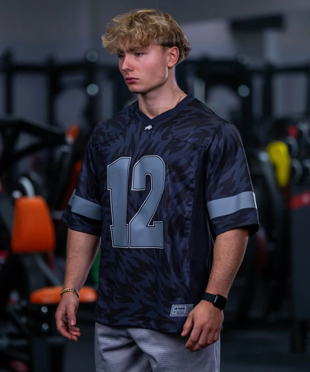 core-jersey-oversize-onyx-black-10.webp