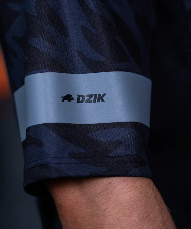 core-jersey-oversize-onyx-black-6.webp