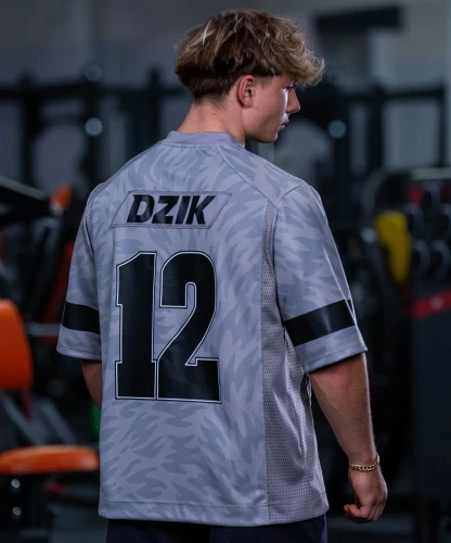 core-jersey-oversize-utlimate-gray-2.webp