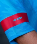 CORE JERSEY OVERSIZE SKY BLUE zdjęcie rękawa