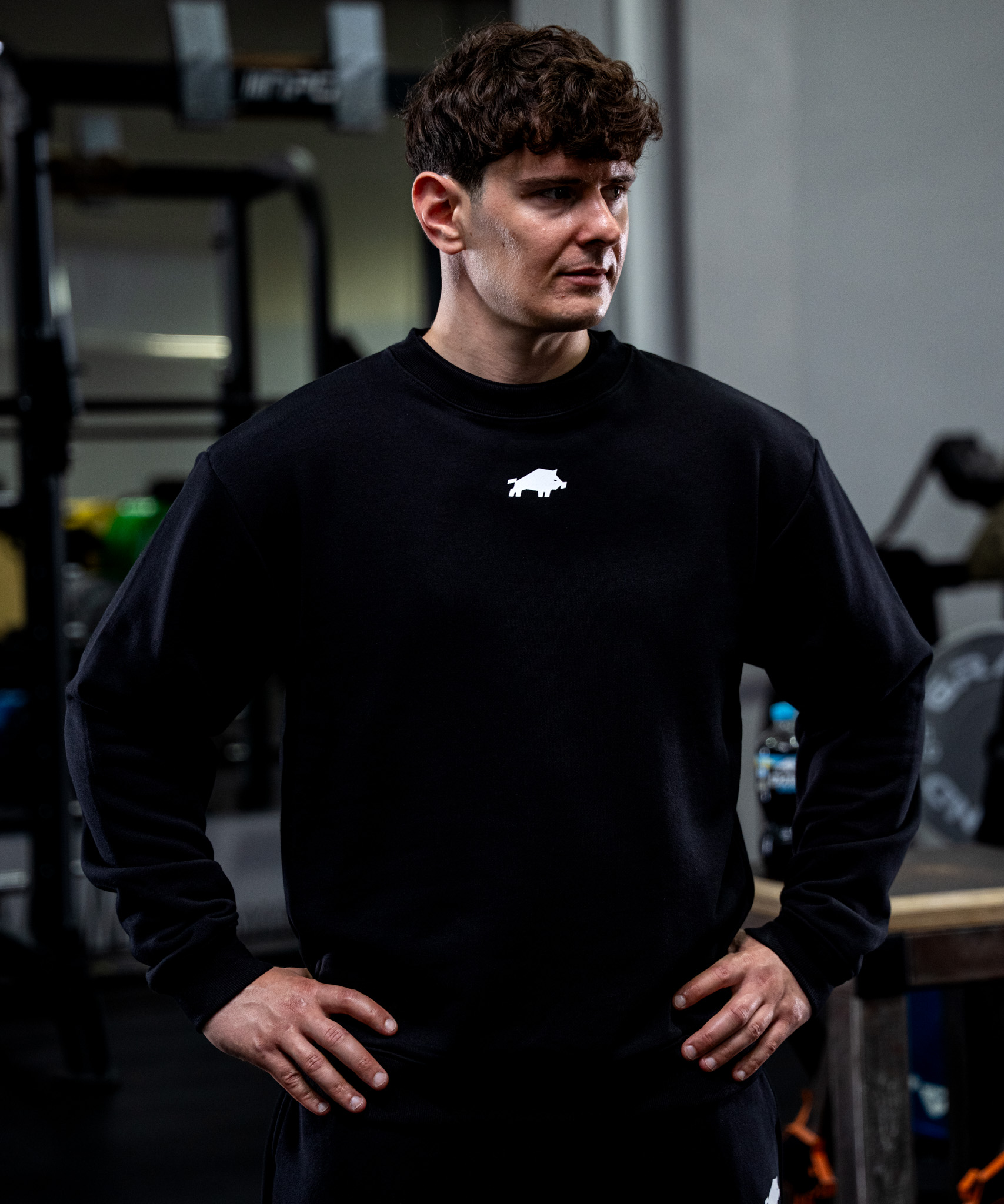 CORE CREWNECK REGULAR BLACK